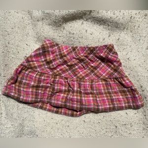 Pink plaid toddler skirt/skort.
